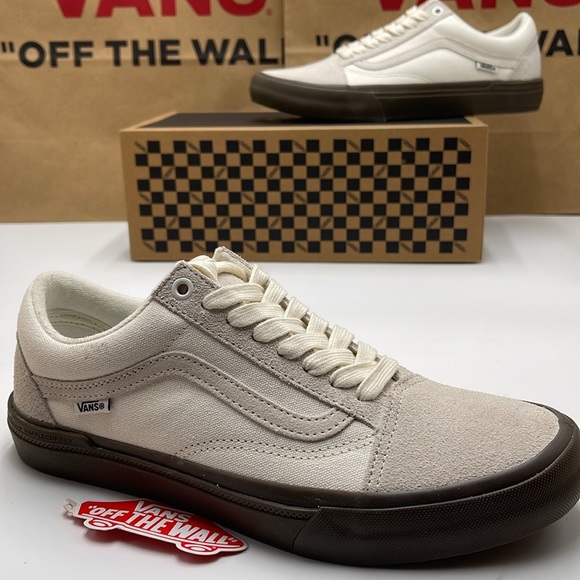 Vans WMNS Bmx Old Skool
Marshmallow/Gum
VN0005UZOVM Sneakers - Picture 2 of 16